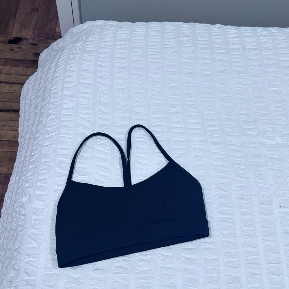 Lululemon Y Bra Nulu Light Support Sports Bra Black